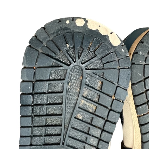 Nike Air Jordan 1 Retro High OG “UNC” Size 8 - Picture 15 of 15